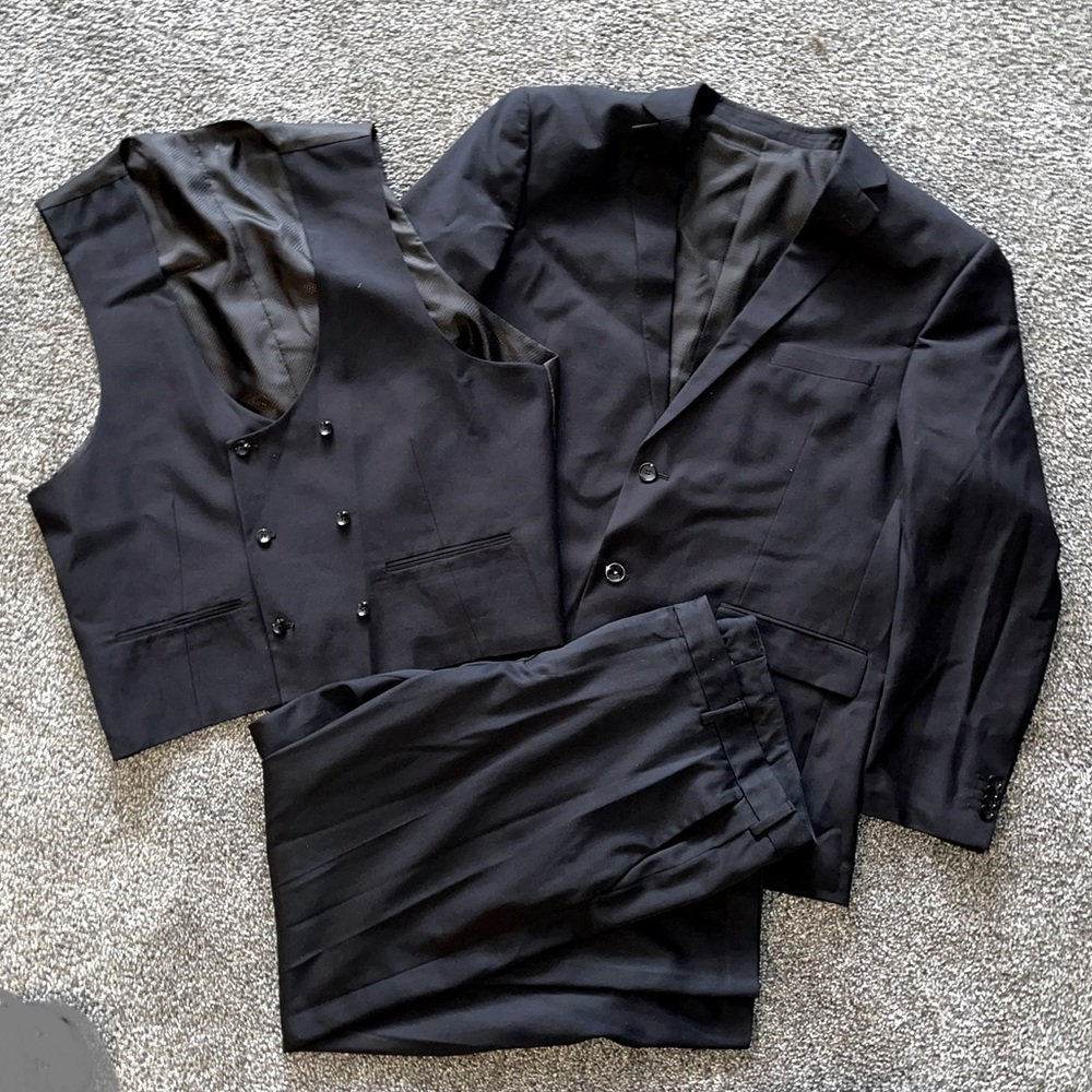 Men’s 3 piece suit